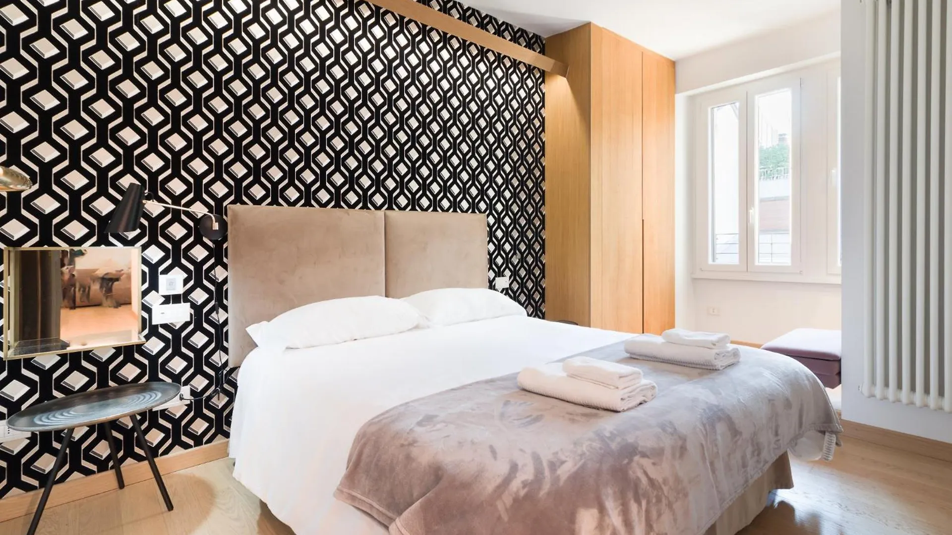 La Vista Sull'Arco -Luxury Apartment Milan 0*,