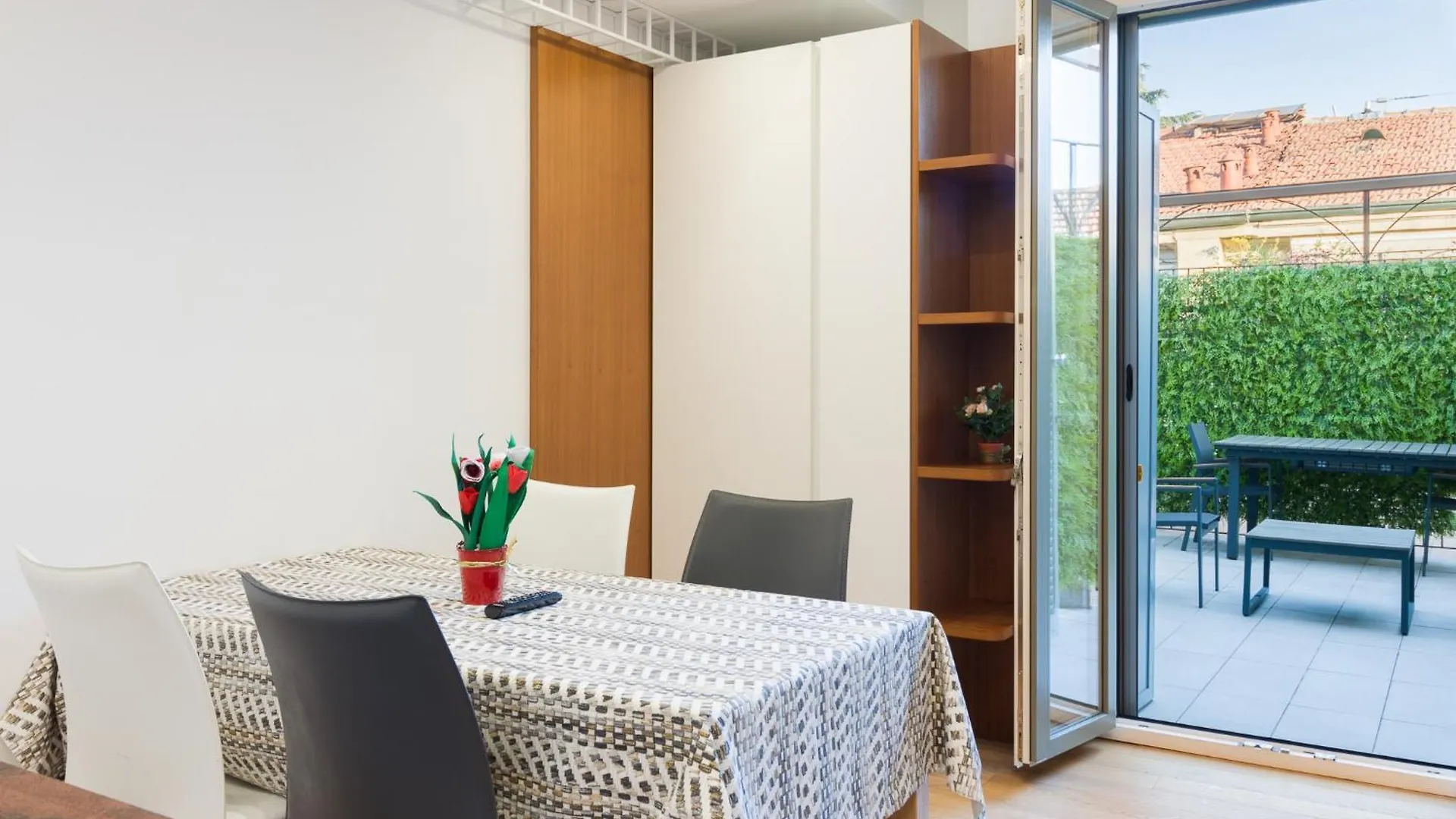 La Vista Sull'Arco -Luxury Apartment Milan