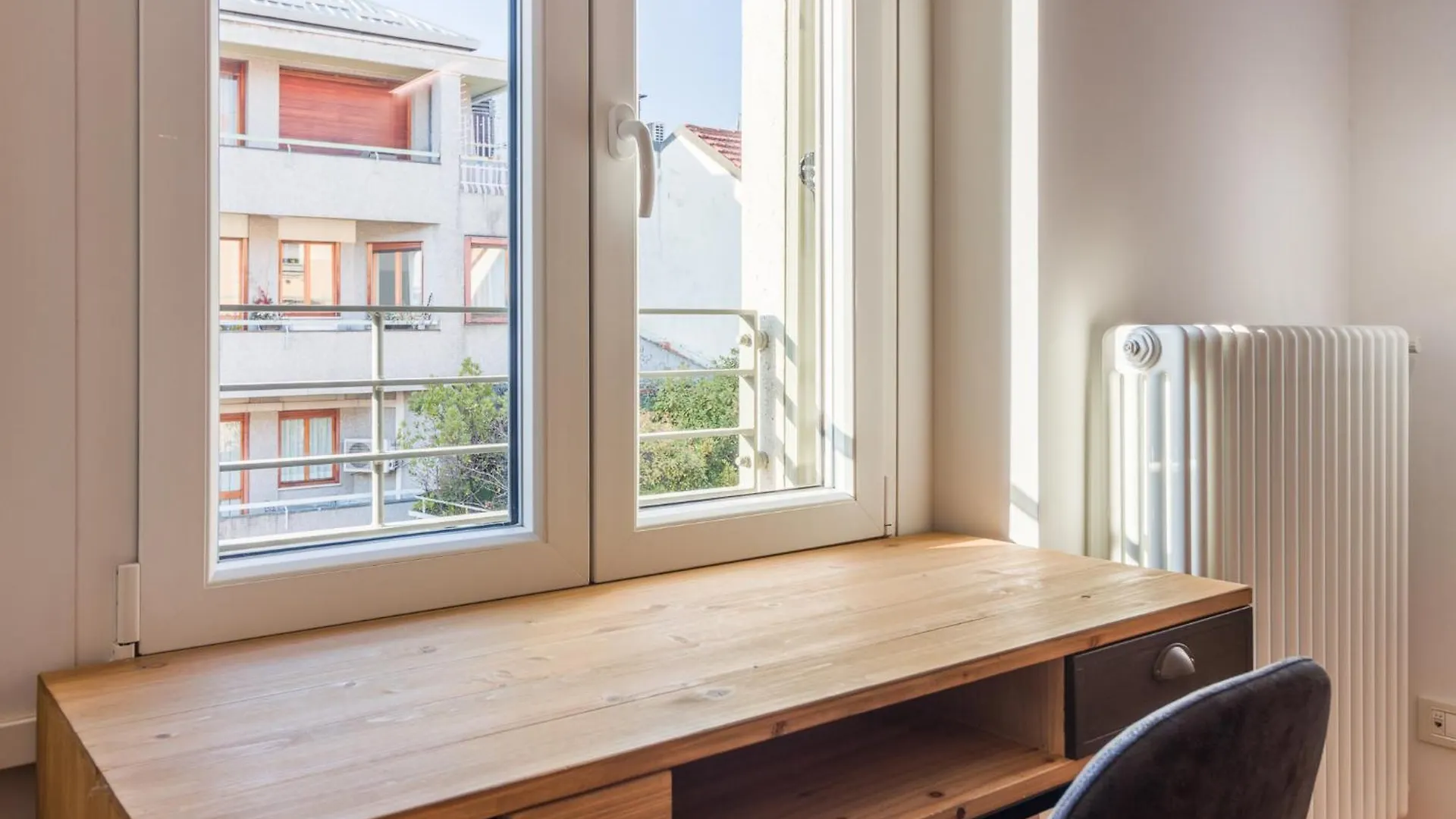 La Vista Sull'Arco -Luxury Apartment Milan 0*,  Italy